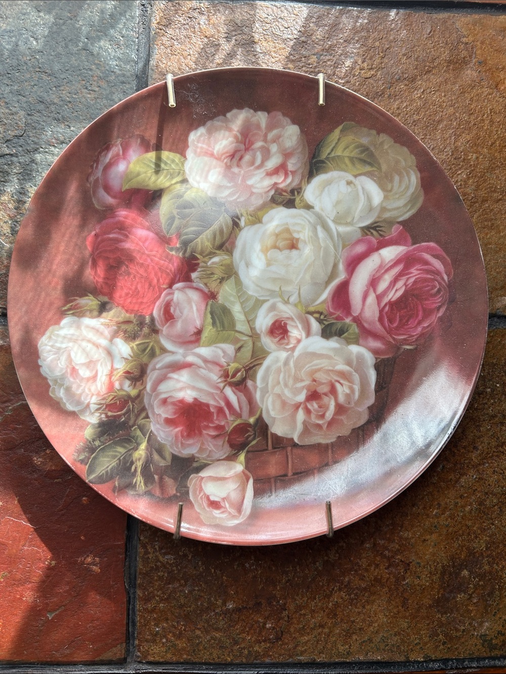 Fragrance Collection Wall Plate Decorative Floral Rose Plate in Pink and White